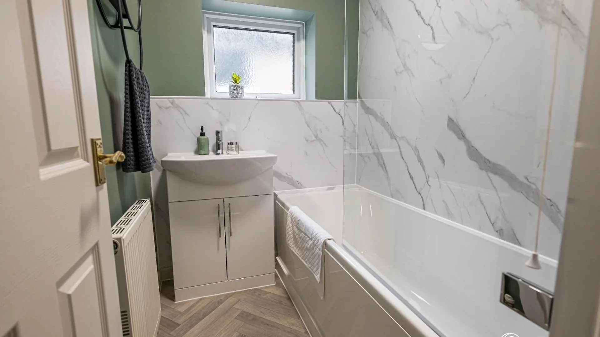 Parkstone Central By Grandeur Property Poole